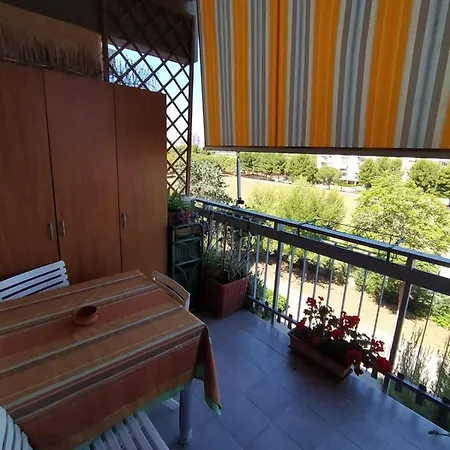 Paky's House Panzió Bari